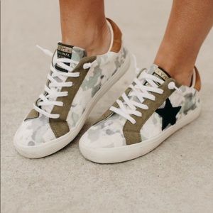 VH Essential Repeat Multi- Madness 8.5